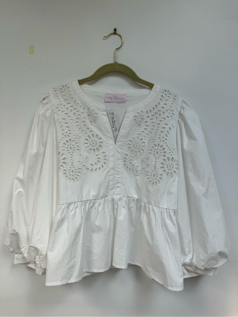 NWT- Women's White Eyelet Peplum Blouse